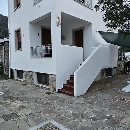 Сasa de vacaciones Nikos's House